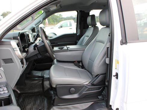 Used 2024 Ford F250 XL w/ XL Chrome Package RWD image 21