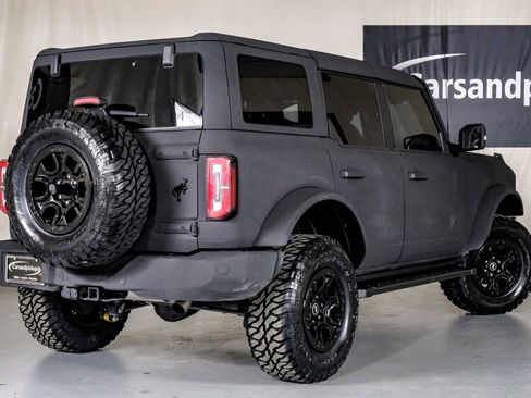 Used 2022 Ford Bronco Wildtrak image 8