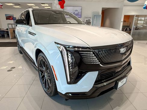 New 2026 Cadillac Escalade IQL Sport 1 w/ LPO, ONYX Package AWD/4WD image 1