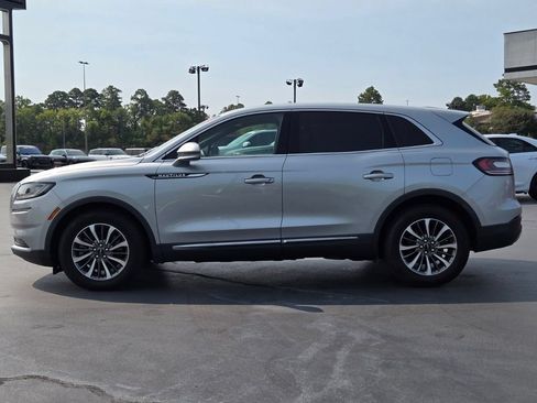 Used 2023 Lincoln Nautilus Reserve w/ Cargo Utility Package FWD image 2