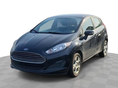 Used 2016 Ford Fiesta SE w/ Cold Weather Package FWD image 1
