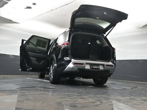 Used 2024 Nissan Pathfinder SL w/ SL Premium Package FWD image 41