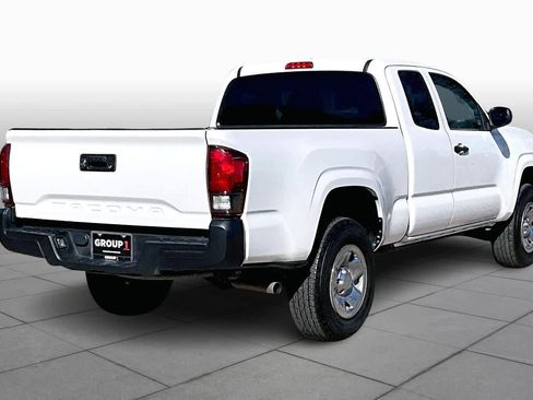 Used 2021 Toyota Tacoma SR image 11