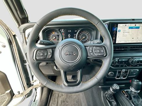 Used 2024 Jeep Wrangler Unlimited Sport AWD/4WD image 12