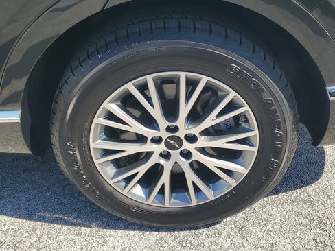 Used 2025 Genesis GV80 2.5T Standard AWD/4WD image 7
