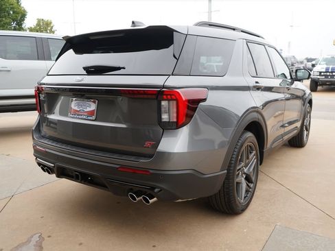 New 2026 Ford Explorer ST AWD/4WD image 11