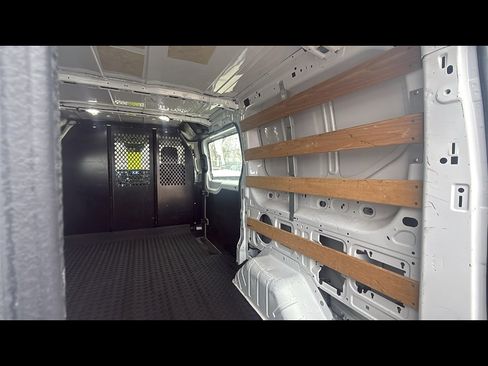 Used 2023 Ford Transit 250 Low Roof AWD w/ Exterior Upgrade Package image 24