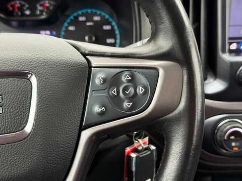 Used 2022 GMC Canyon AT4 image 35