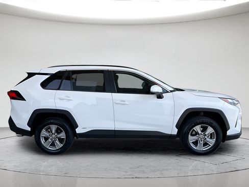 Certified 2024 Toyota RAV4 XLE AWD/4WD image 2