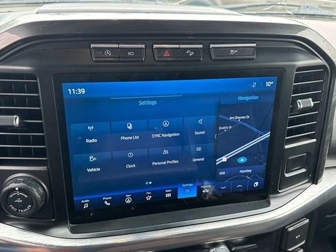 Used 2021 Ford F150 Lariat w/ Equipment Group 502A High image 22