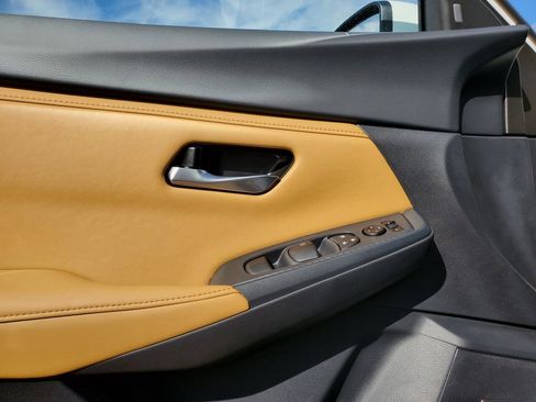 New 2025 Nissan Sentra SV image 16