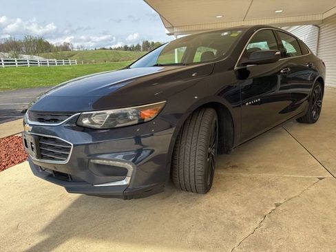 Used 2016 Chevrolet Malibu Premier w/ Driver Confidence Package II image 7