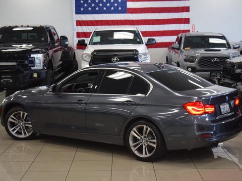 Used 2018 BMW 330i Sedan image 17