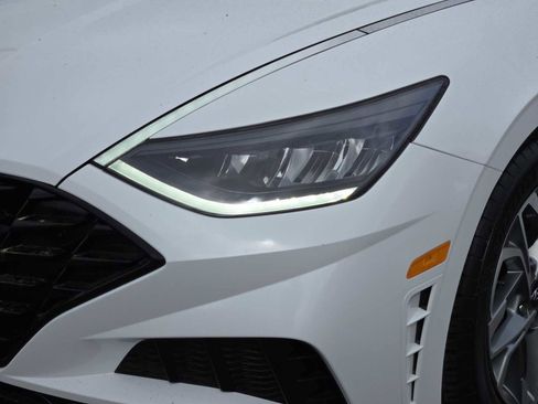 Certified 2023 Hyundai Sonata SEL w/ Cargo Package image 9