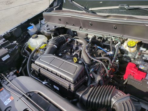 Used 2025 Ford Bronco Sport Outer Banks w/ Outer Banks Tech Package+ image 35