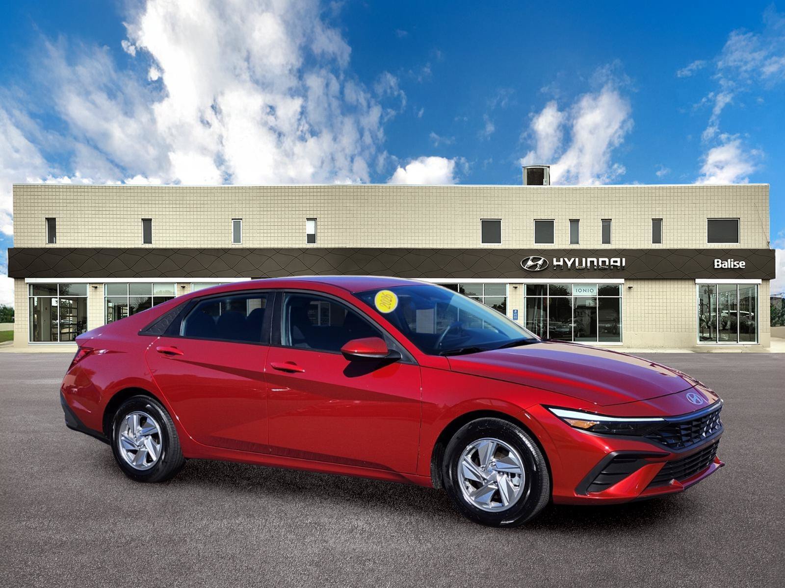 Certified 2026 Hyundai Elantra SE FWD image 1