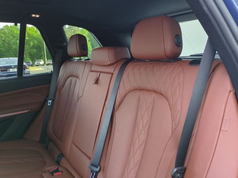 Used 2022 BMW X5 sDrive40i w/ Executive Package RWD image 32