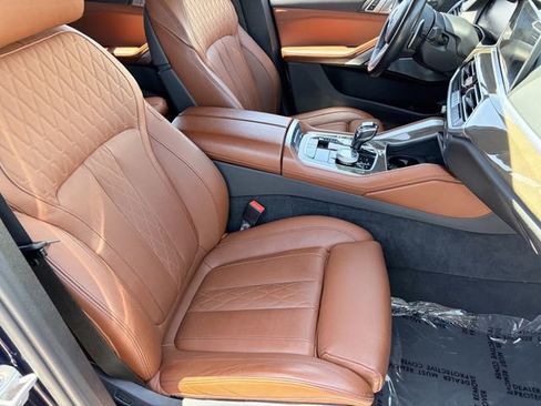 Used 2021 BMW X6 M50i w/ Executive Package AWD/4WD image 11