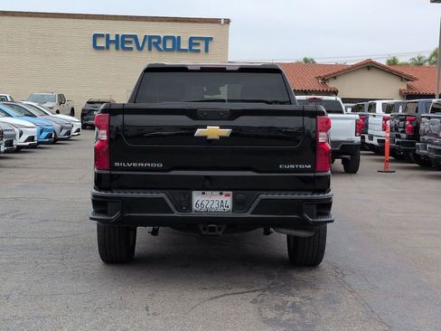Certified 2024 Chevrolet Silverado 1500 Custom AWD/4WD image 7