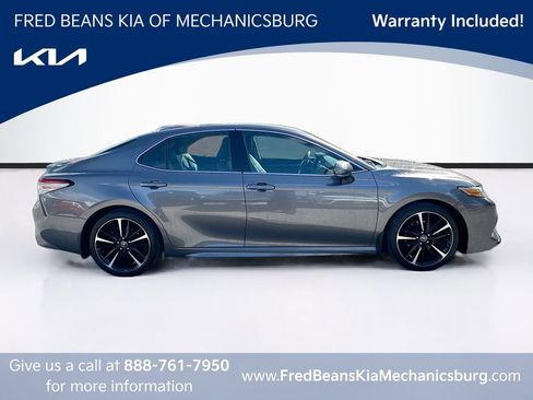 Used 2018 Toyota Camry XSE FWD image 8