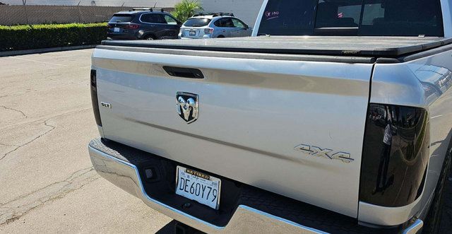 Used 2016 RAM 1500 Classic SLT w/ Trailer & Traction Group AWD/4WD image 18