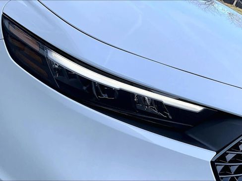 Used 2025 Honda Accord Sport image 23