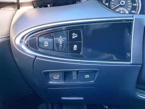 Used 2025 Genesis GV70 2.5T w/ Advanced Package image 35