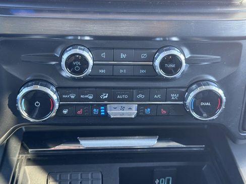 Used 2024 Ford F250 Lariat image 13