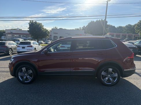 Certified 2020 Volkswagen Tiguan SEL AWD/4WD image 5