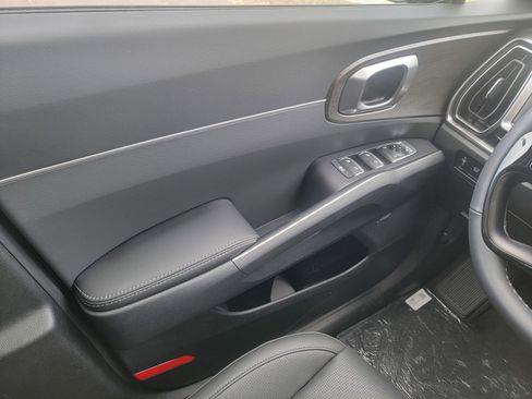 New 2026 Kia Sorento X-Line EX image 31