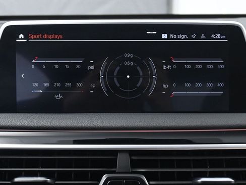Used 2022 BMW 740i w/ M Sport Package RWD image 41