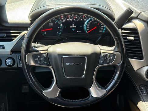 Used 2019 GMC Yukon XL Denali w/ Open Road Package AWD/4WD image 14