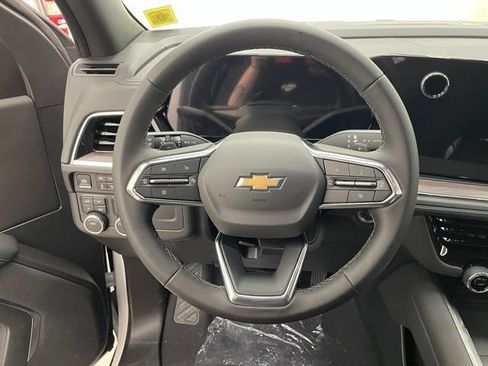 New 2026 Chevrolet Suburban LS AWD/4WD image 11