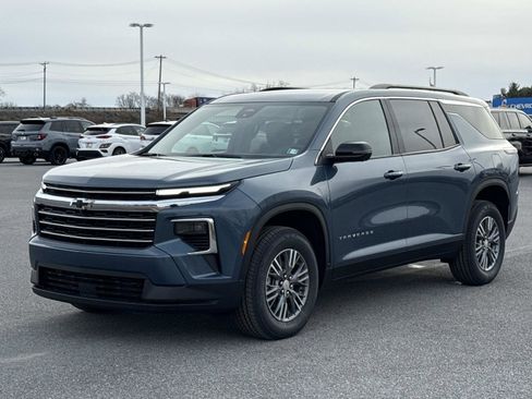 New 2026 Chevrolet Traverse LT w/ Driver Confidence Package image 15