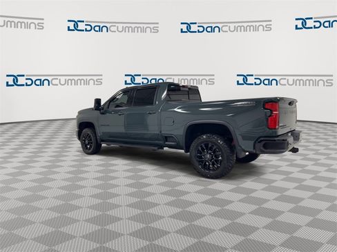 Certified 2025 Chevrolet Silverado 2500 LTZ w/ LTZ Plus Package image 6