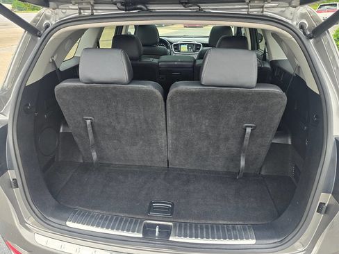 Used 2016 Kia Sorento SX FWD image 34
