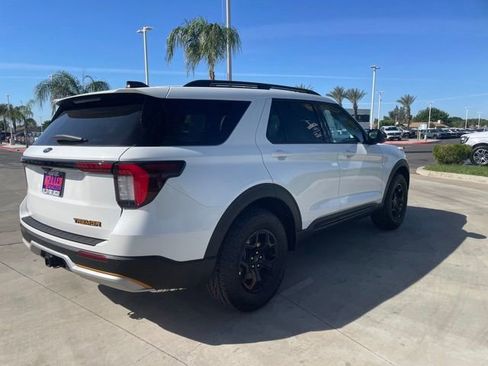 New 2026 Ford Explorer Tremor image 5