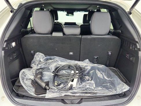 Used 2024 MAZDA CX-90 Plug-In Hybrid w/ Premium Plus image 24