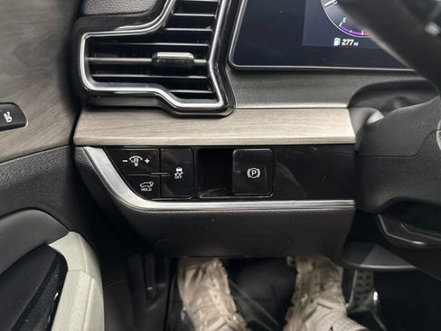 Used 2023 Kia Sportage X-Pro AWD/4WD image 41