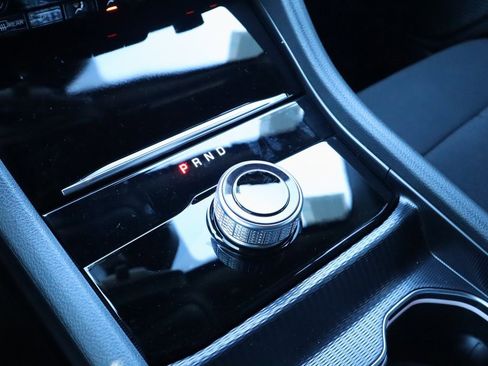 New 2025 Jeep Grand Cherokee Laredo X image 8