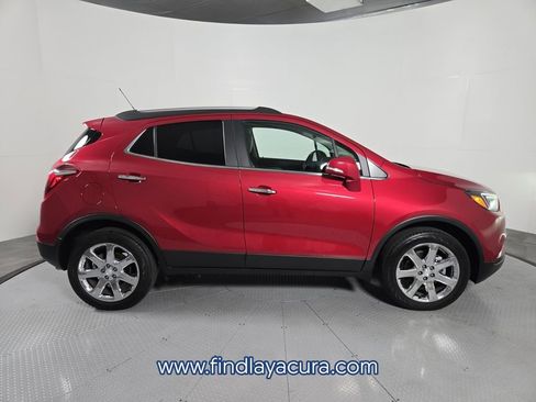 Used 2020 Buick Encore Essence w/ Experience Buick Package AWD/4WD image 8