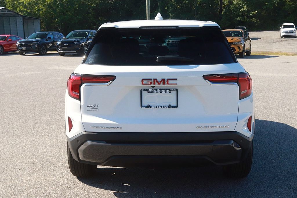 Used 2026 GMC Terrain Elevation FWD image 6