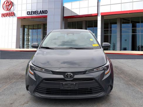 Used 2024 Toyota Corolla LE FWD image 3