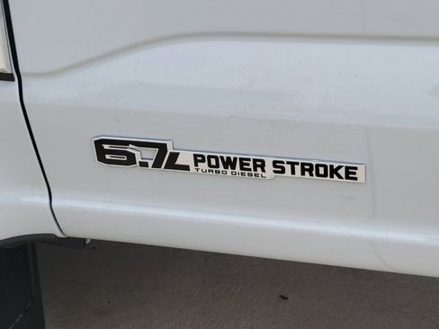 New 2026 Ford F250 XLT w/ XLT Premium Package image 13
