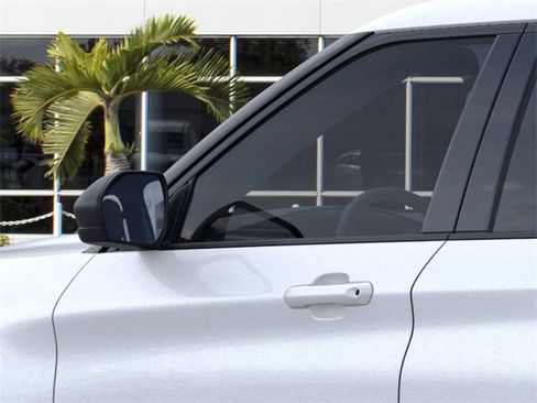 New 2025 Ford Explorer Active w/ Active Comfort Package image 20