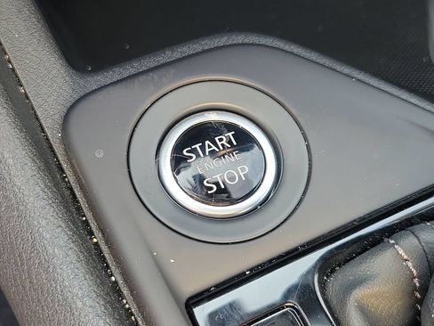 Used 2025 Nissan Sentra S FWD image 28