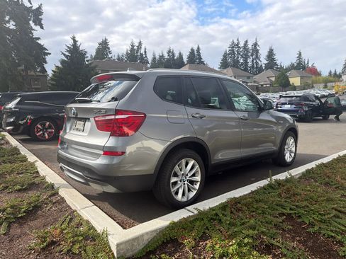 Used 2016 BMW X3 xDrive28i AWD/4WD image 4