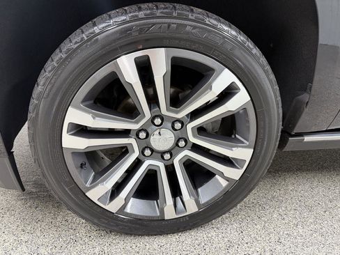 Used 2019 GMC Yukon XL Denali w/ Denali Ultimate Package AWD/4WD image 36