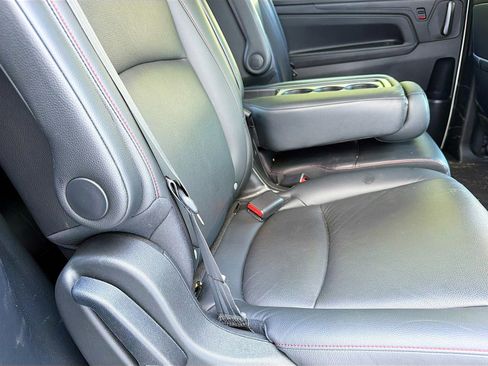 Used 2023 Honda Odyssey Sport image 24