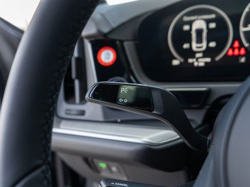 New 2026 Porsche Cayenne Coupe AWD/4WD image 19